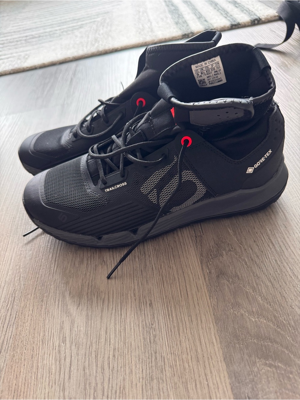 ADIDAS FIVE TEN TRAILCROSS GORE-TEX MTB SHOE - Picture 3 of 7